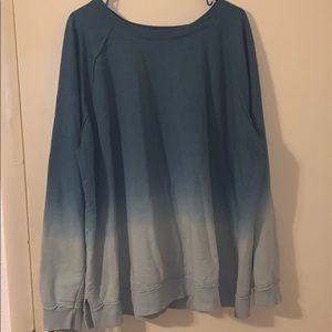 Maurices Size 3 Green Ombre Crewneck
